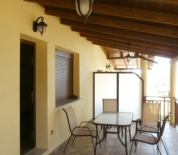 Apartment Barouti